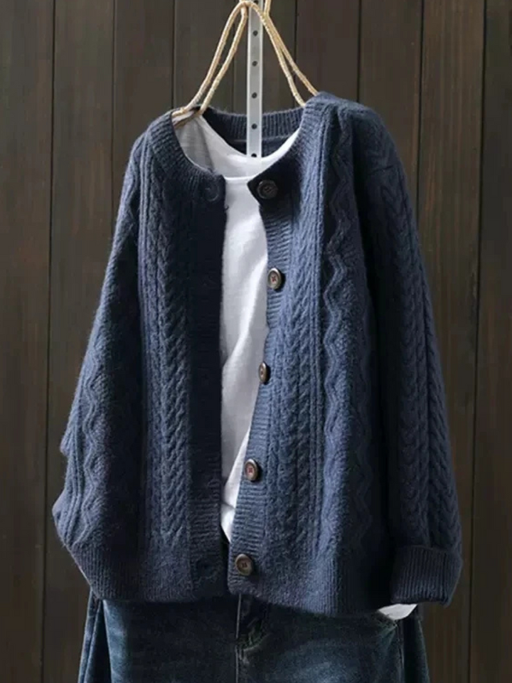 Lara | Cable Cardigan