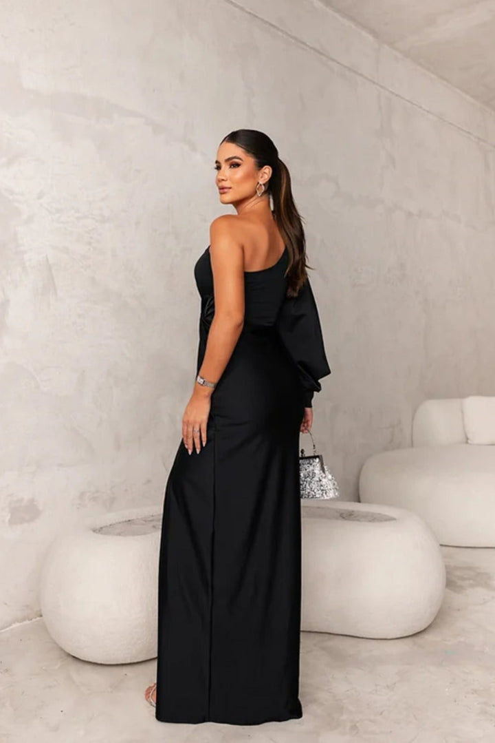 Camila | One-shoulder satin dress