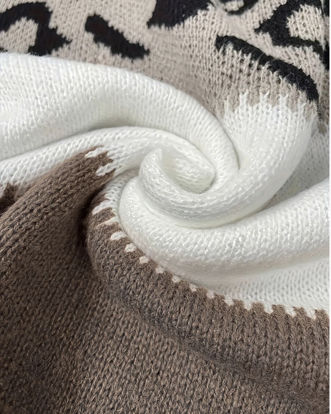 Nala | Elegant Leopard Print Sweater