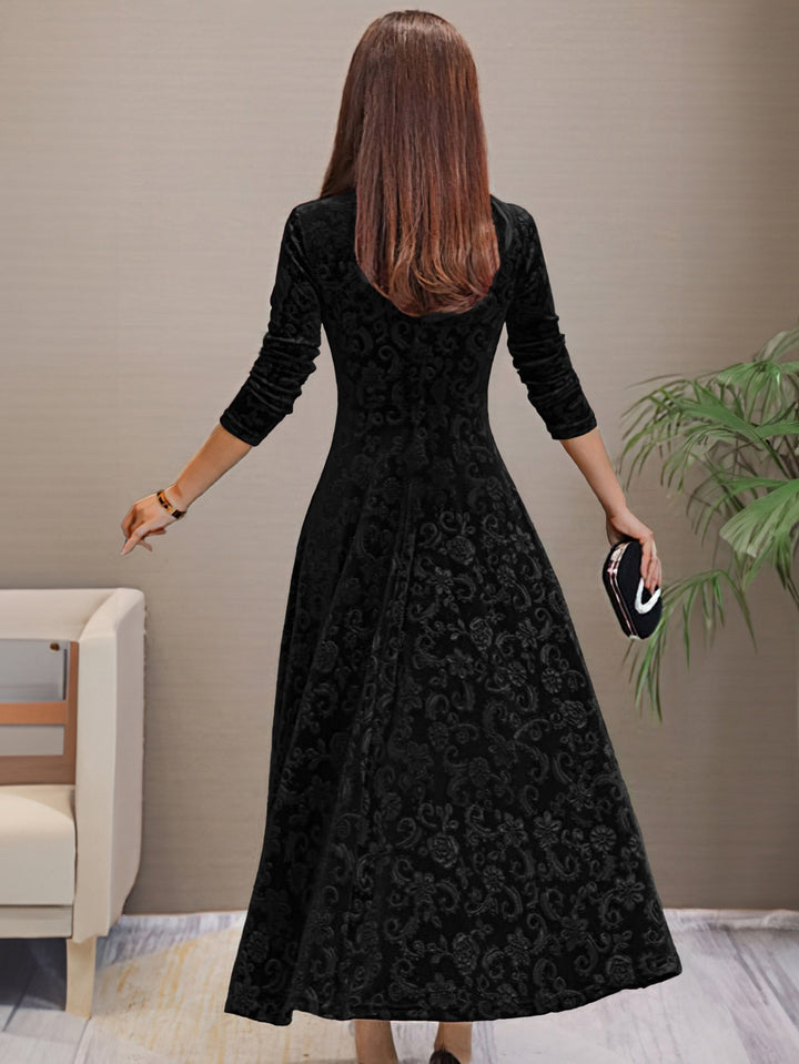 Nancy | Velvet Elegance Dress