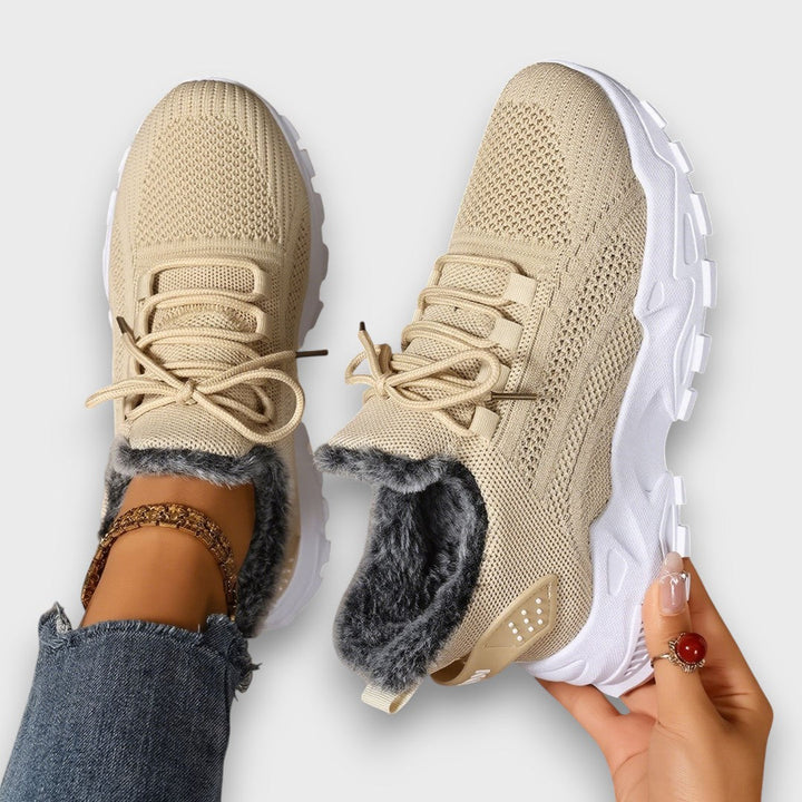 Betty | Comfortable Lace-Up Winter Sneakers