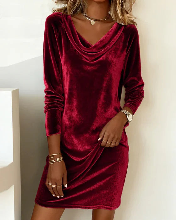 Luna | Luxury Velvet Dress