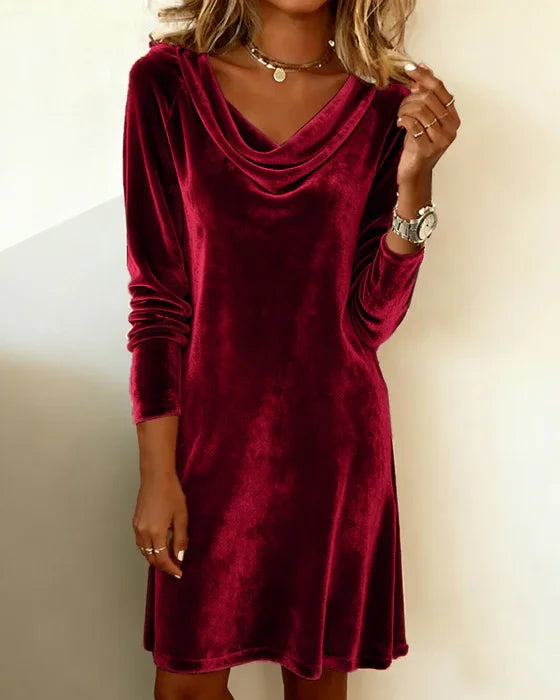 Luna | Luxury Velvet Dress