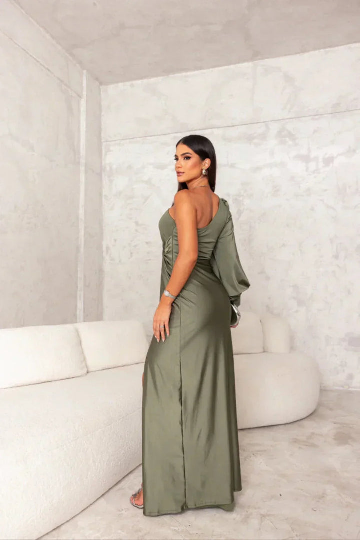 Camila | One-shoulder satin dress