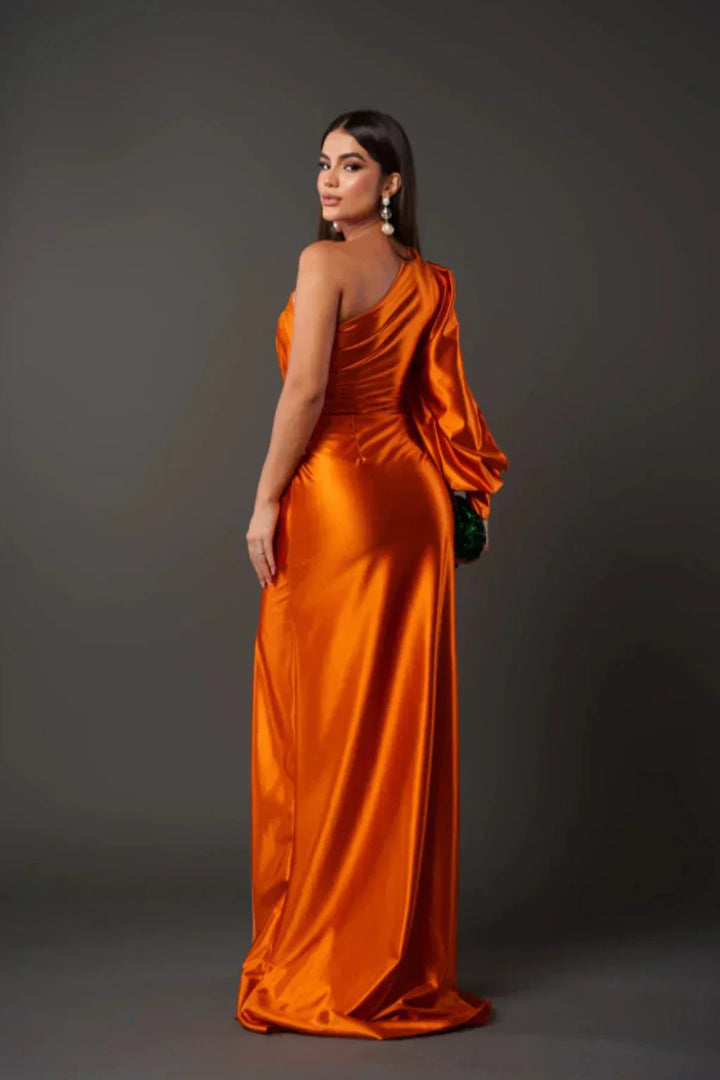Camila | One-shoulder satin dress